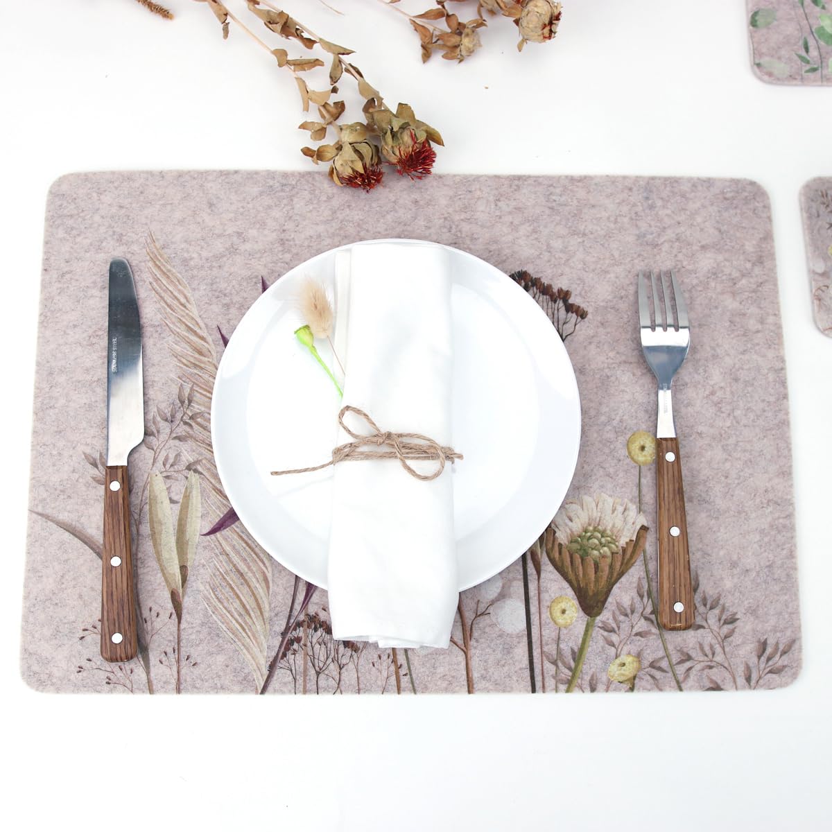 Amazon.com: Casaido Summer Placemats Set of 6- Felt Placemats with