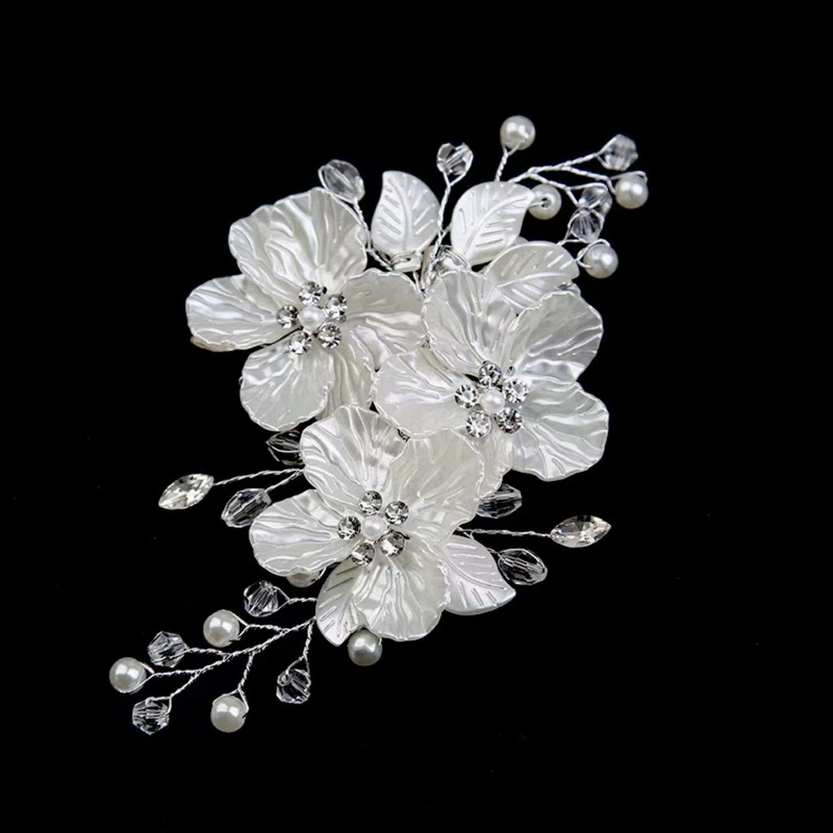 Elegant White Floral Pearl Hair Comb with Crystal Rhinestones