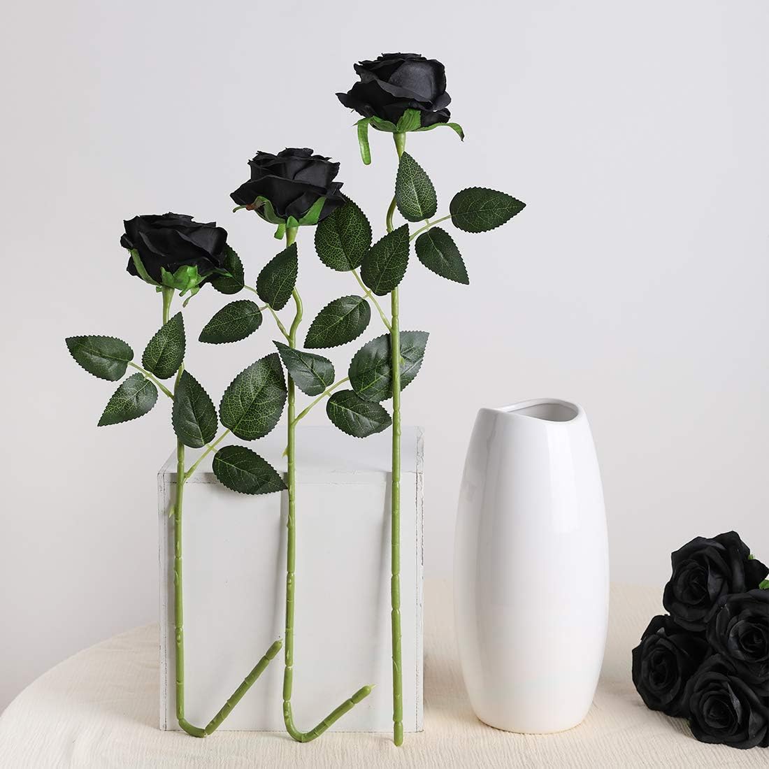 Veryhome 10 Pcs Halloween Flower Decoration Artificial Roses Silk Flowers Fake Single Stem Blooming Rose Bridal Bouqets for Wedding Home Birthday Party Arrangment Garden Decoration (Black)