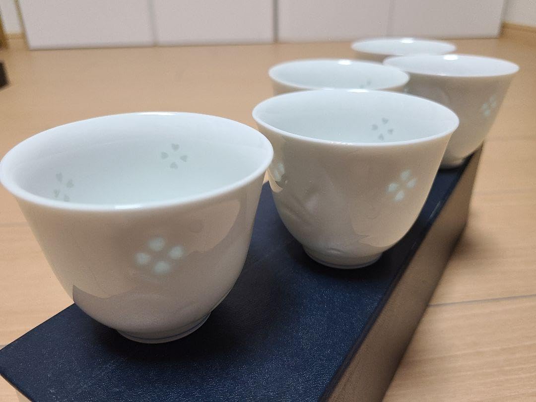 有田焼　高麗庵　御湯呑み Amazon | 有田焼 湯呑み ホタル彫 信栄窯 5個セット 和食器