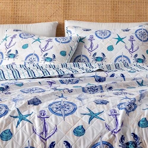 Great Bay Home 3-Piece Full/Queen Reversible Lightweight Nautical Quilt Comforter with 2 Shams | All-Season, Modern, Beach Bedspreads | Blue Seashell Coverlet Sets | Azure Quilts Collection