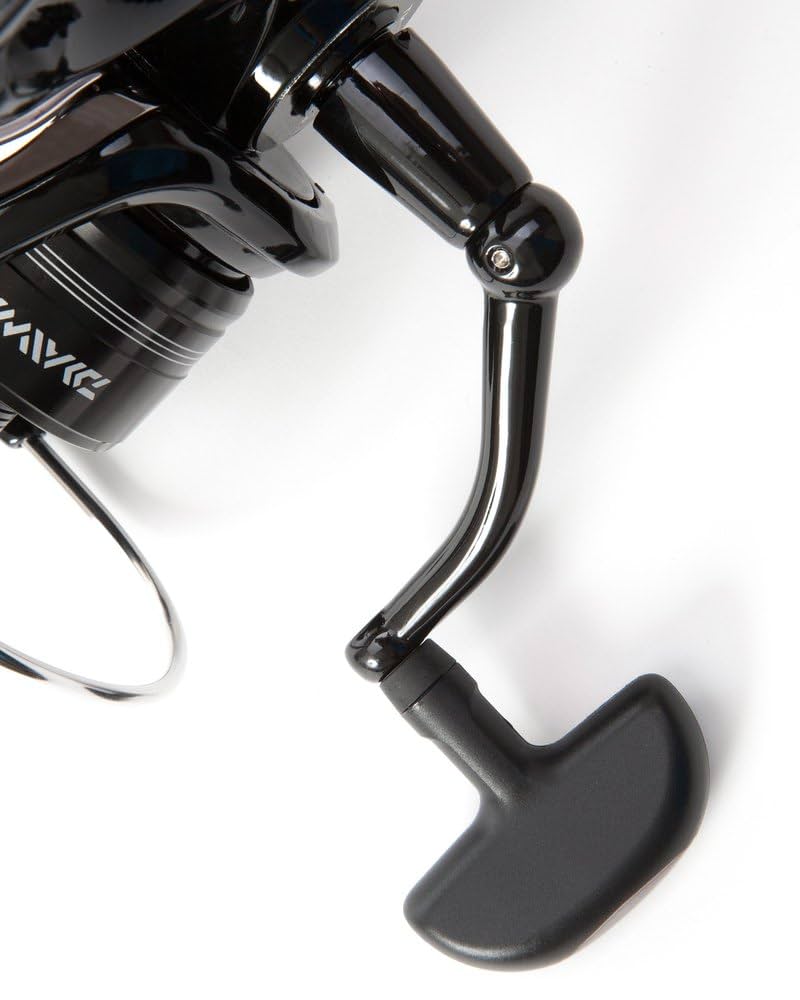 Amazon.com : Daiwa Black Widow BR 5000A : Sports & Outdoors