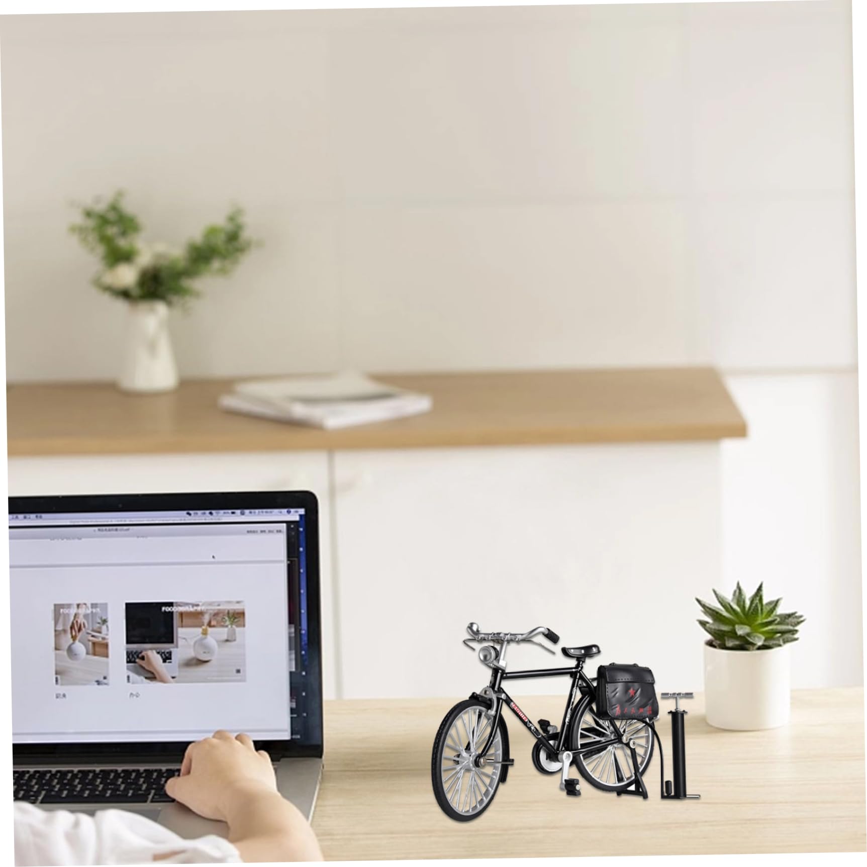 HoveeLuty Modèle de vélo à Monter soi-même, 51 pièces, modèle de Mini-vélo rétro en Alliage, Simulation 1:10, Mini- en Fer avec gonfleur et Mallette, décoration Table, Cadeaux Noël HoveeLuty Modèle de vélo à Monter soi-même, 51 pièces, modèle de Mini-vélo rétro en Alliage, Simulation 1:10, Mini- en Fer avec gonfleur et Mallette, décoration Table, Cadeaux Noël