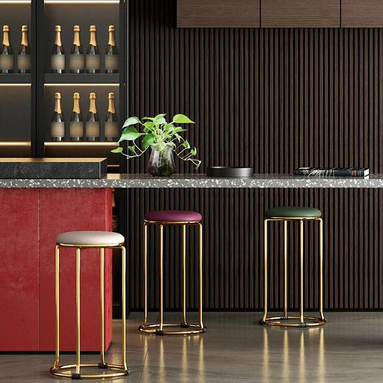 Tabouret haut empilable pour optimiser les petits espaces avec style et élégance - 2