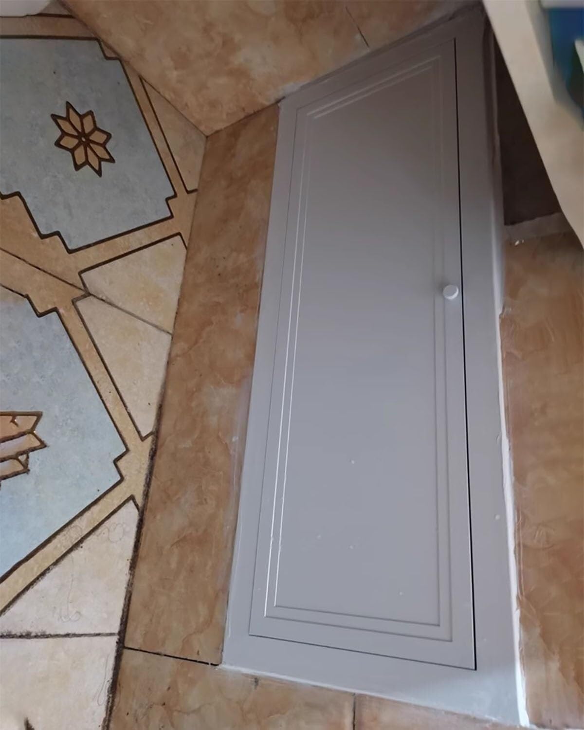 Cucce One Color Pipe Inspection Hatch Access Panel，Custom Aluminium Inspection Panel Cover, Wall Tile Access Door Service Hatch(15X15cm/6X6in)