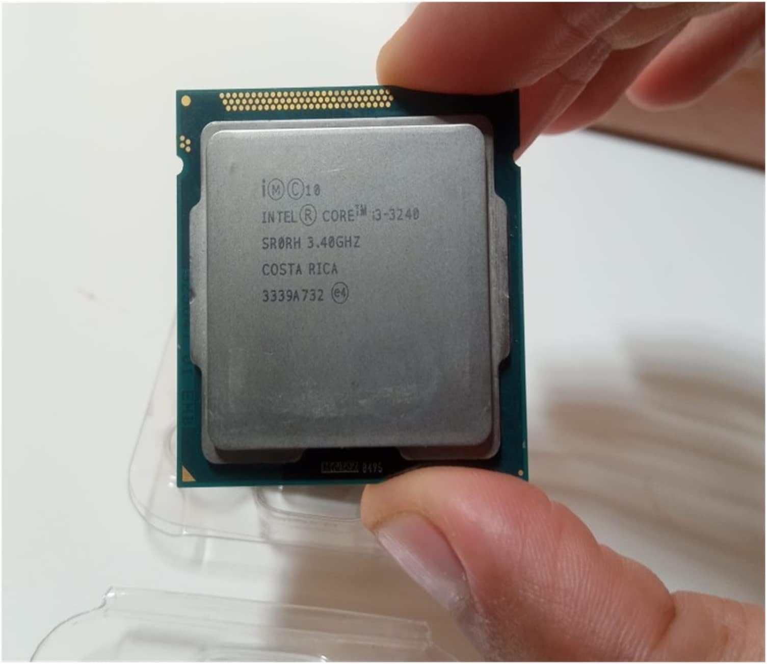 Hegem Original Intel I3 3240 Processor Dual-Core 3.4GHz LGA 1155 TDP 55W 3MB Cache I3-3240