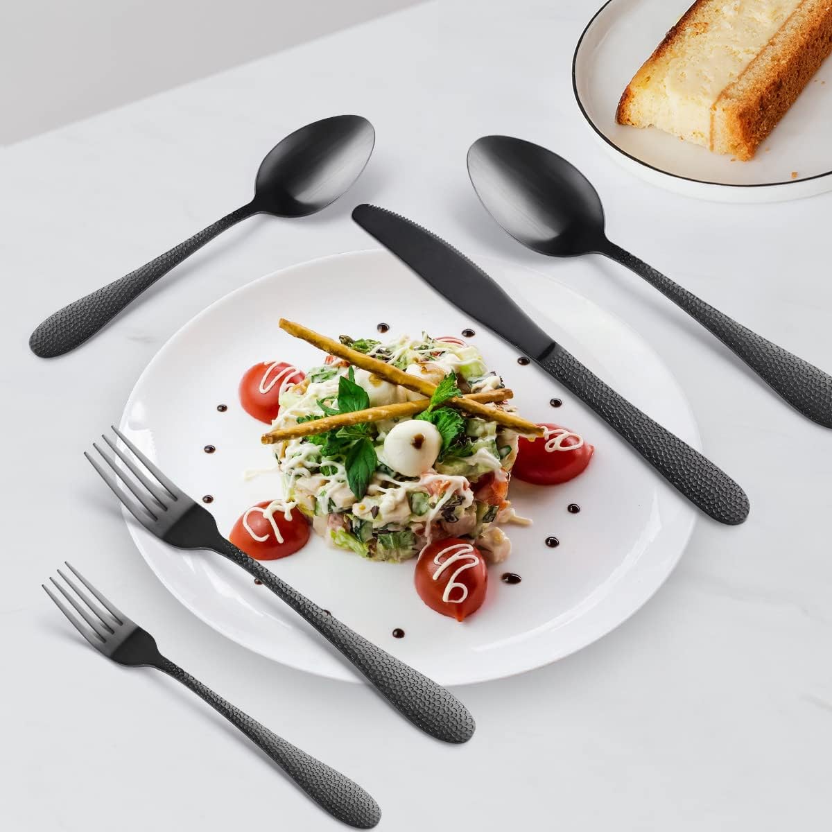 Silverware Flatware Set, 20-piece Matte Stainless Steel Tableware Set With Hammered Handles, Gold Creative Household Steak Knives, Forks And Spoons(Gold)