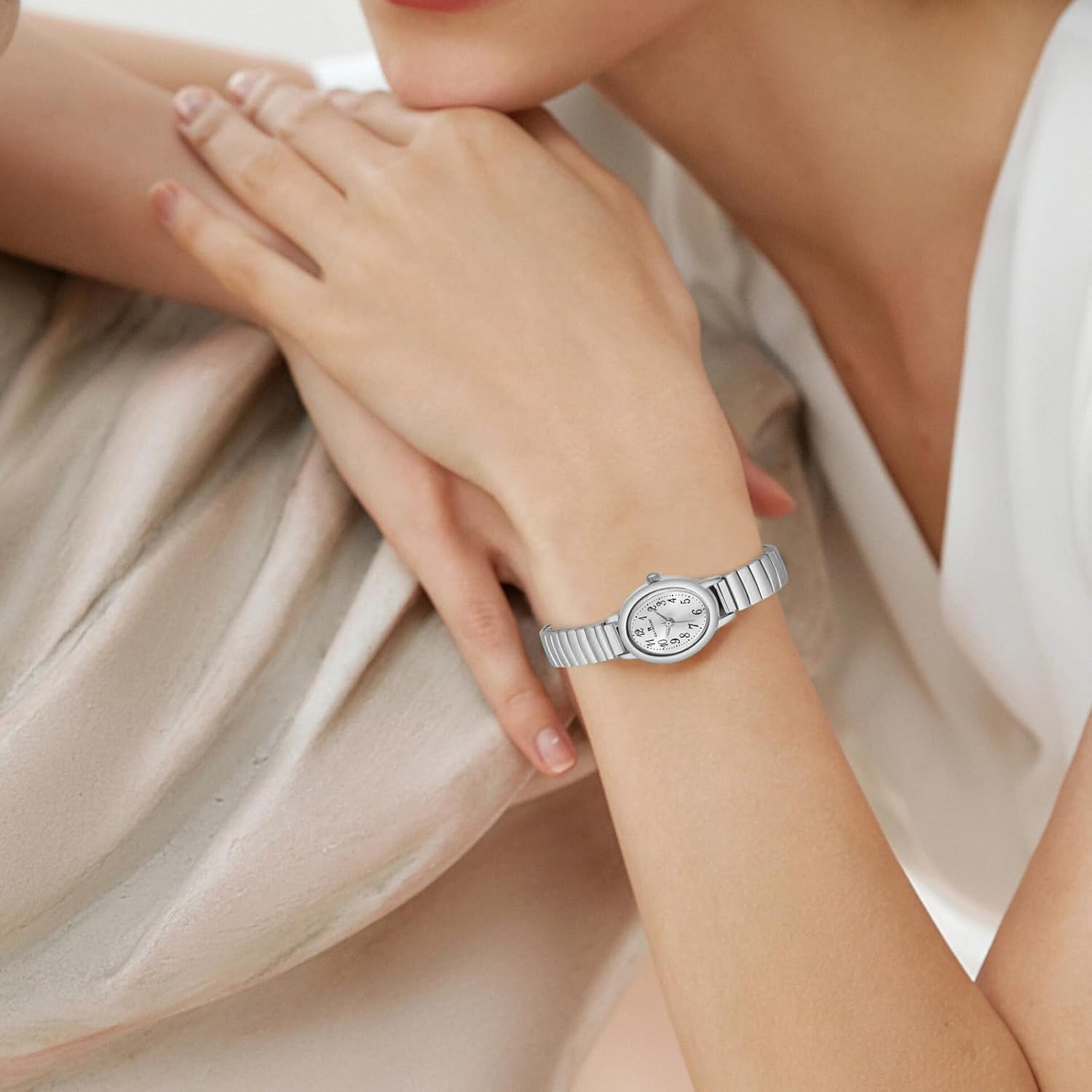 Watches for Women Quartz Wrist Watches with Stainless Steel Band - Image 4