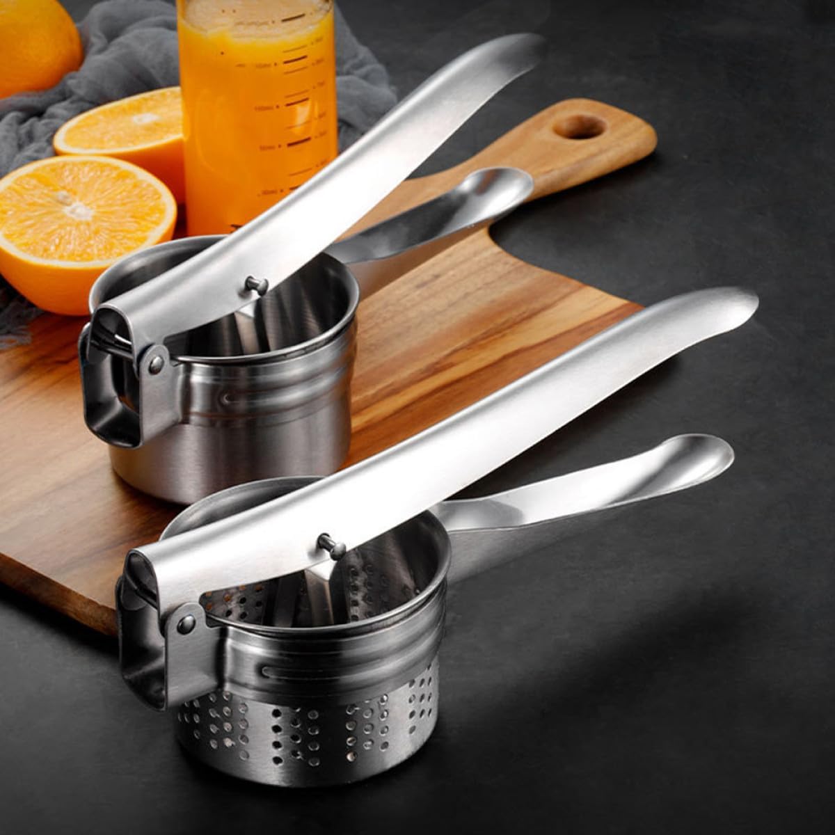 Manual Stainless Steel Handheld Juicer and Potato Masher with Bottom Hole Design, Fruit Press Tool for Household Citrus and Vegetable Juicing