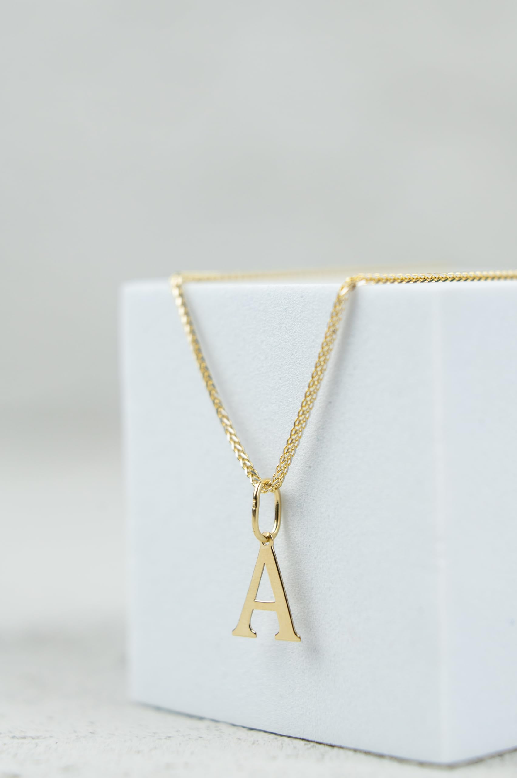 Rodium – Buchstabenanhänger A aus 585er Gelbgold – 14-Karat-Initialen-Anhänger für Halskette oder Armband – Geschenk für Frauen – hergestellt in Italien