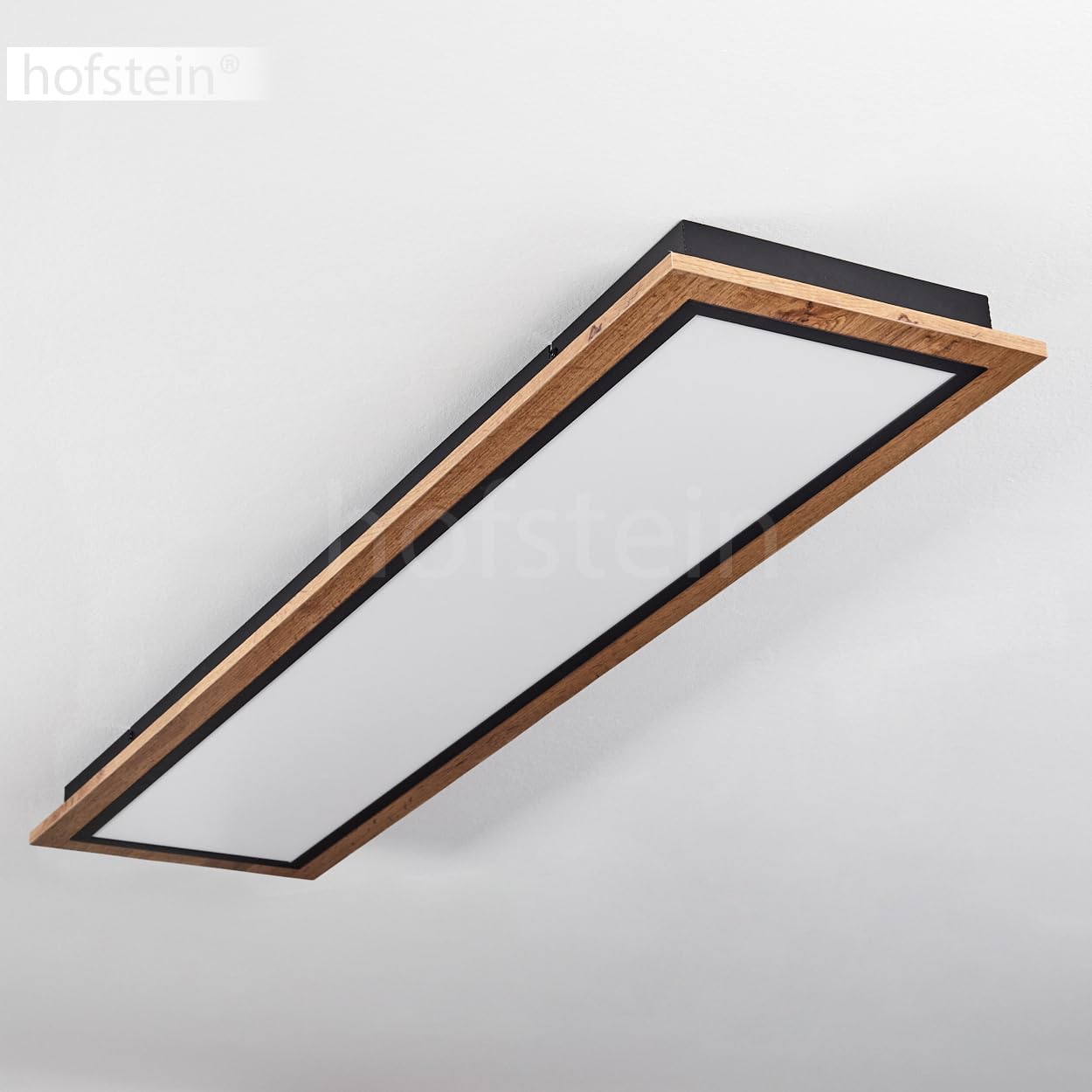 HOFSTEIN LED Deckenleuchte Salmi, moderne Deckenlampe aus Metall/MDF/Kunststoff in Schwarz/Holzoptik/Braun/Weiß, rechteckige Leuchte 120 cm x 30 cm, 4000 Lumen, 3000 Kelvin, 36 Watt, Wohnzimmer, Küche