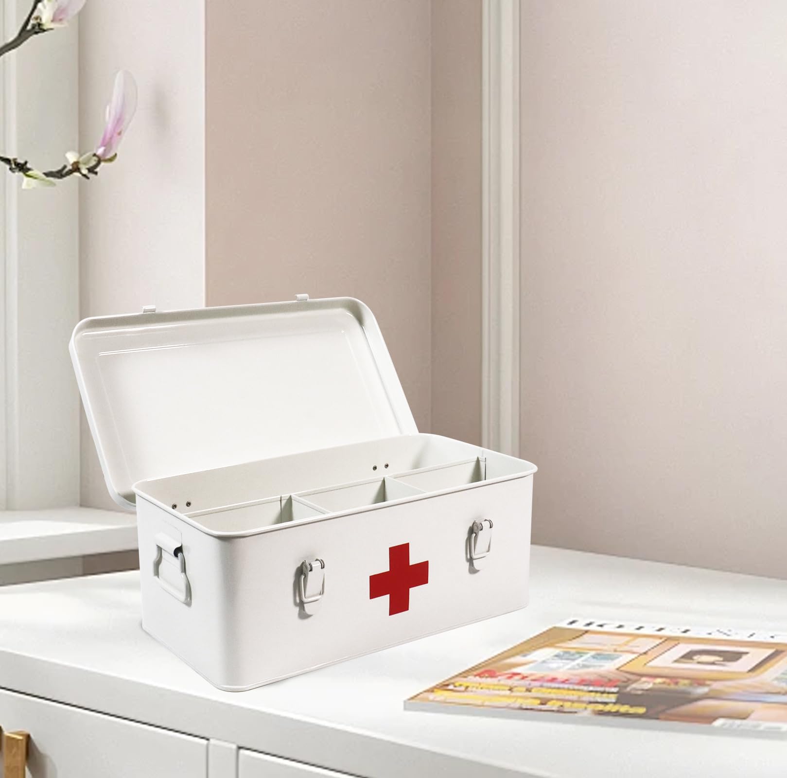 Boite Pharmacie,Boite Pharmacie Rangement,Armoire Pharmacie en Métal,Liberale Premiers Secours,Boîte de Rangement Avec Couvercle,Pour Rangement de Médicaments, 33 x 18 x 13 cm - Blanc