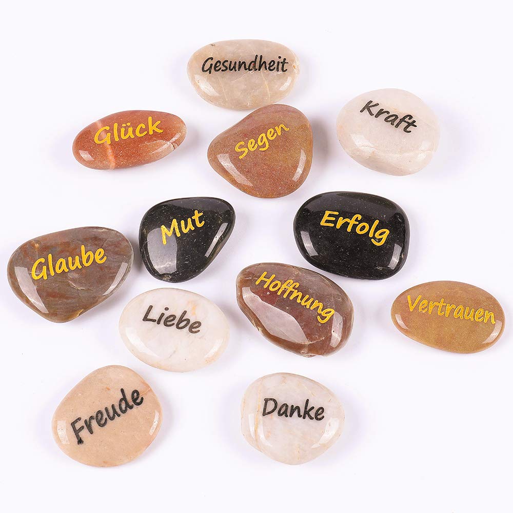 12PCS Pierres Gravées Message Allemand Chanceuse Inspirant, Cadeau avec Gravure Inspiration Mot, Pierre de Guérison, Décoratifs Galets, Bonheur Encouragement (Lot de Gros, 12 Mots Différents, 5-8 cm)