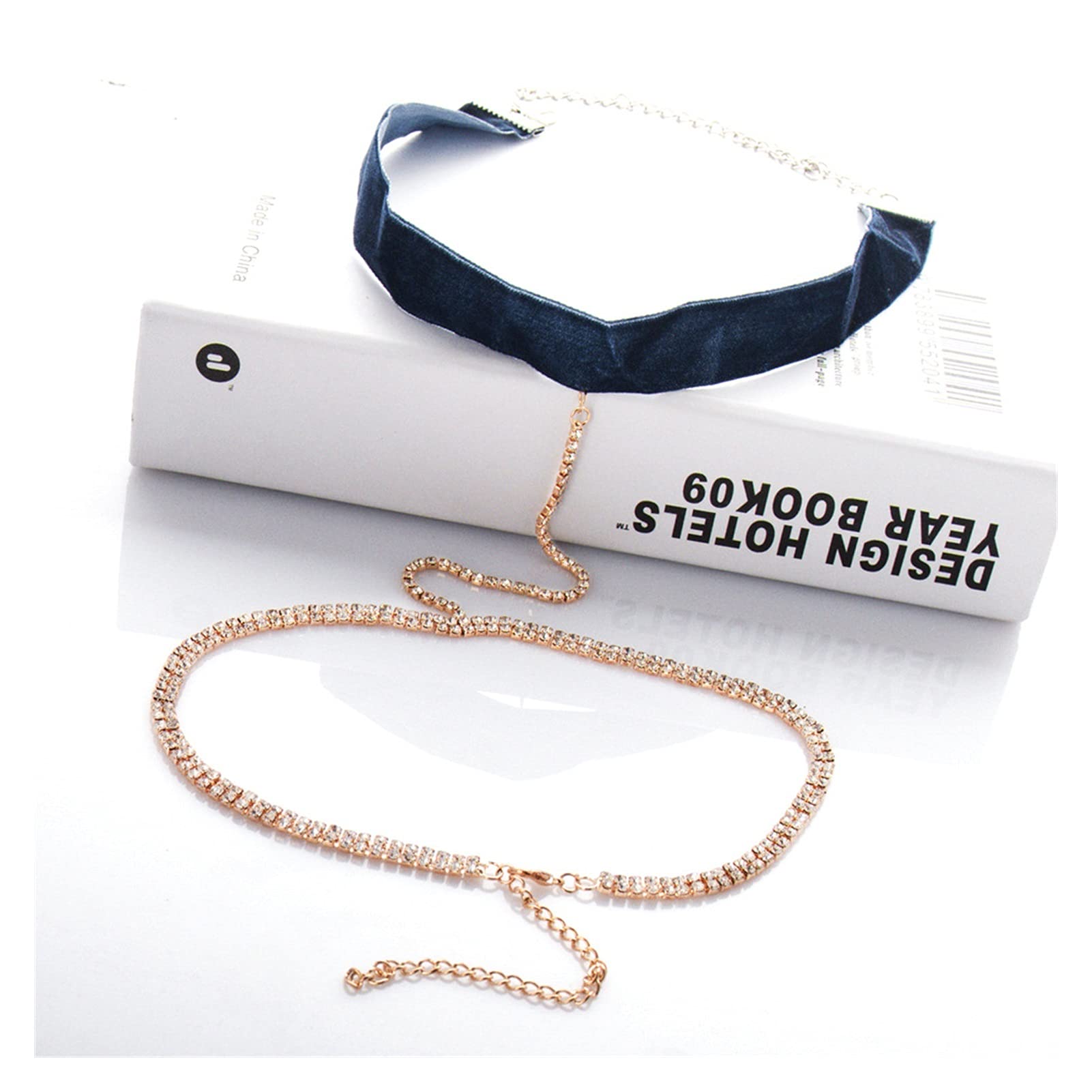 Body Chain Damen Kette - Goldfarbene einfache Strandkette mit Kreuzband für Taille und Bauch - Schwarze Harnaskette - Edler Schmuck für Damen - Accessoires