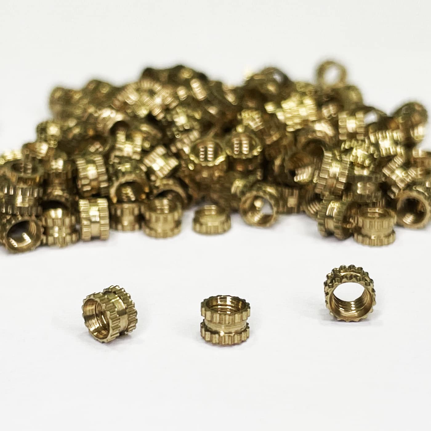 200 Inserti Filettati M3 X 4mm In Ottone – Dadi A Testa Zigrinata Rotondi, Uxcell
