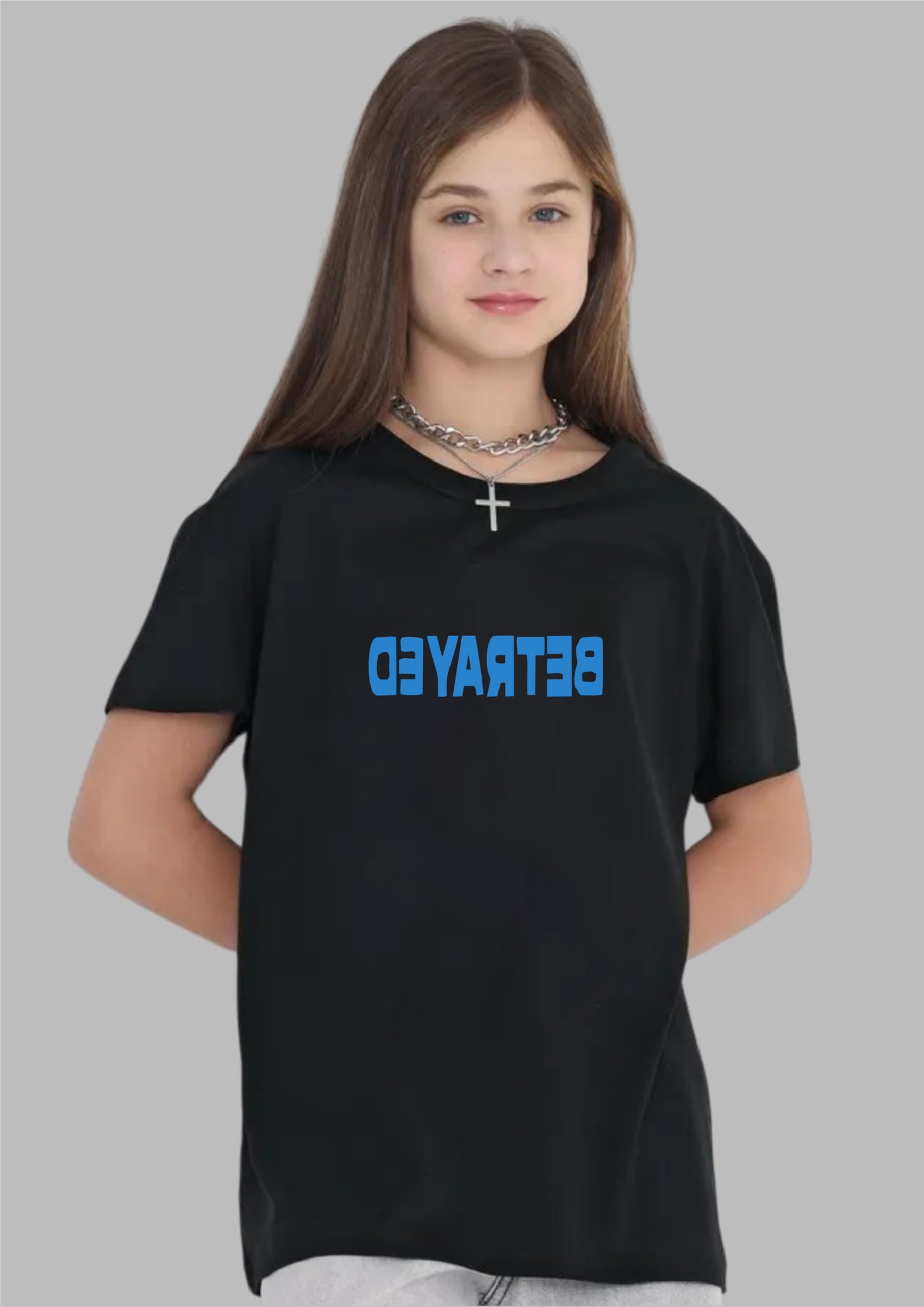 Uniplanet Store Camiseta negra de mezcla de algodón, media manga, ajuste regular, espalda traicionada, estampada, color negro