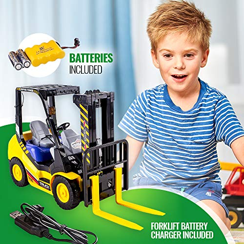 WolVol 6-Channel Electric Remote Control Forklift - Functional RC Lighted Fork Lift Toy w/ Pallet, Barrel, Rechargeable Batteries & Charger - Pretend Construction Playset for Kids