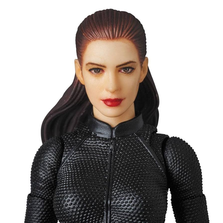 【ジャンク品】SELINA KYLE キャットウーマン　バットマン キャットウーマン - Wikipedia