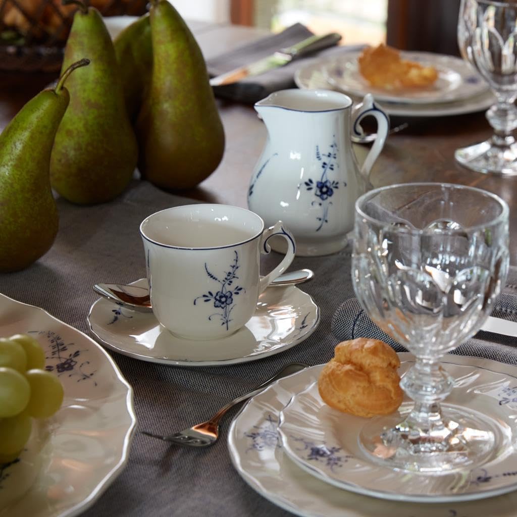 Villeroy & Boch Vieux Luxembourg Service à café 18 pièces pour 6 personnes, relief en filigrane, porcelaine de qualité supérieure, passe au lave-vaisselle et au micro-ondes, blanc/bleu