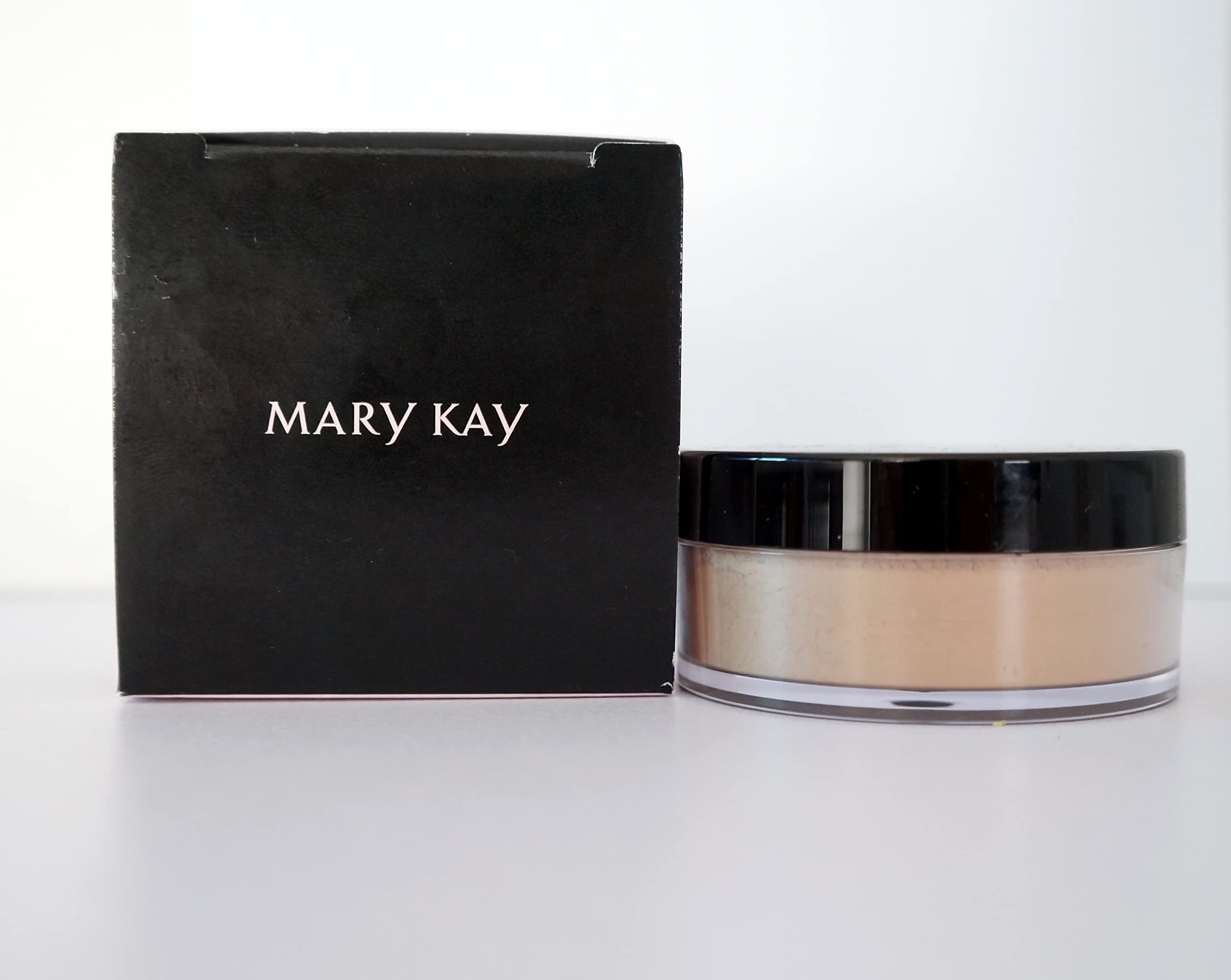 Mary Kay Silky Setting Powder Fixing Powder Light Beige 8g, 8 g (Pack of 1)