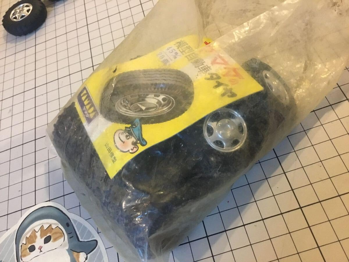 Amazon.co.jp: 昭和 レトロ ヤマダ 模型自動車用タイヤ ゴム タイヤ 42