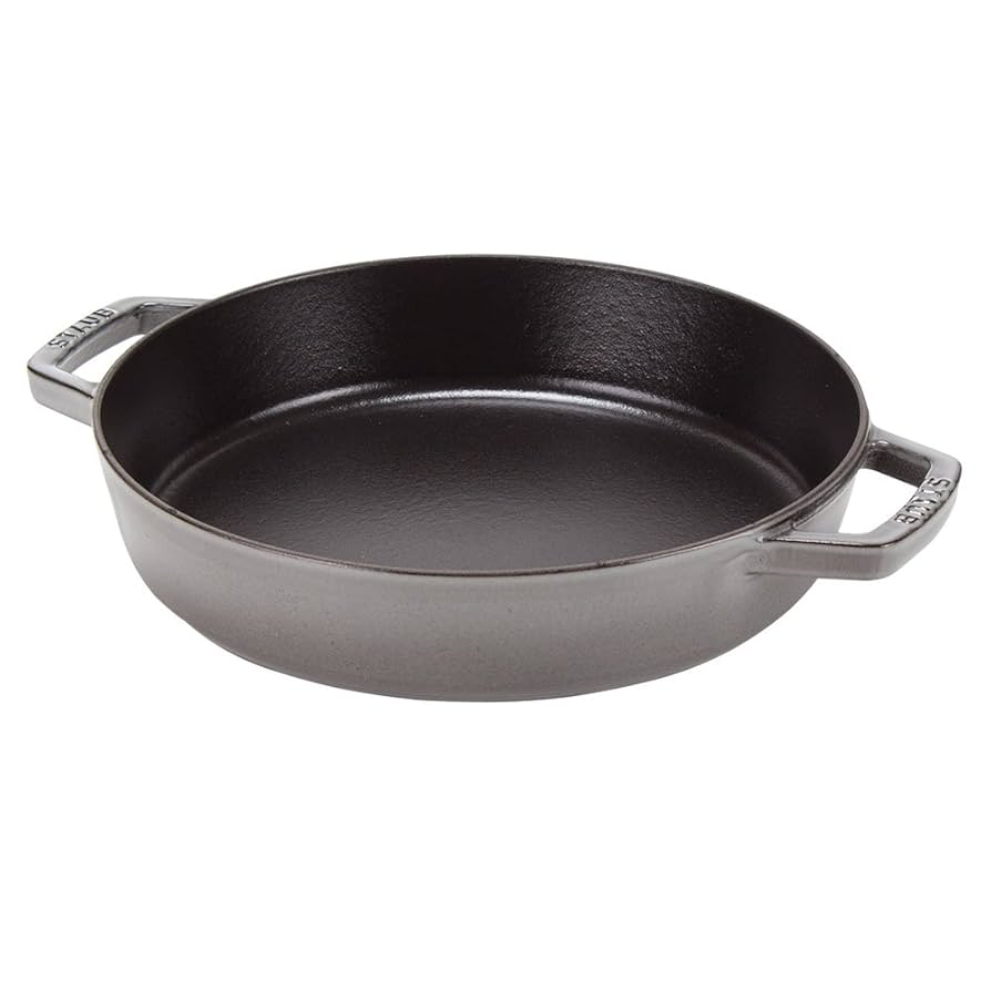 (週末値下げ)ストウブ 両手フライパン ラウンド ２６ｃｍレッド Amazon｜[ ストウブ ] Staub 両手フライパン ラウンド 26cm
