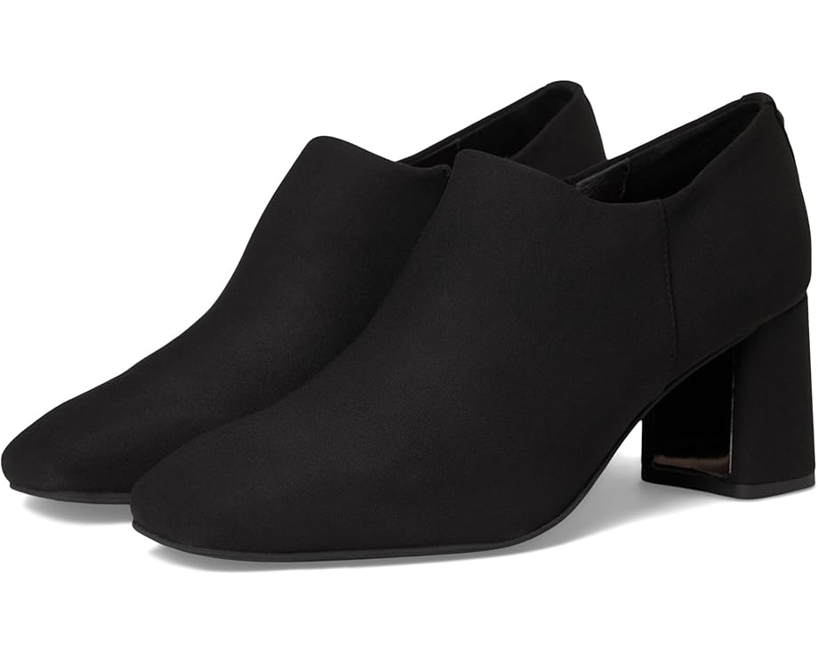 Donald Pliner Pleeze - Pair View