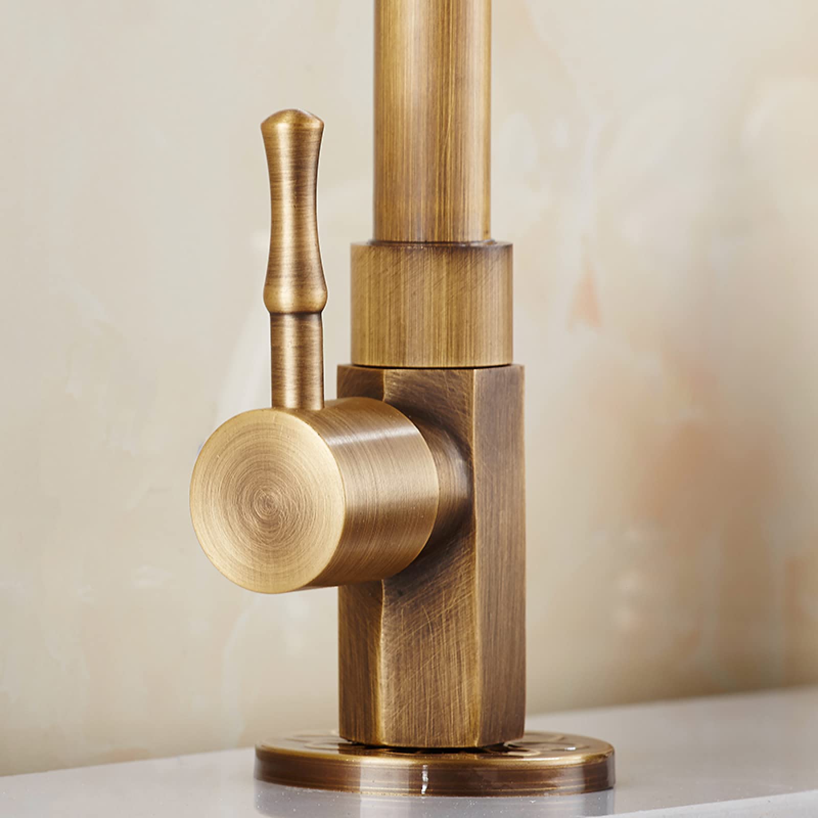 Robinets de lavabo 1 pc Robinet en laiton classique uniquement pour eau froide Robinet d’évier de cuisine col de cygne à levier unique Robinet extérieur