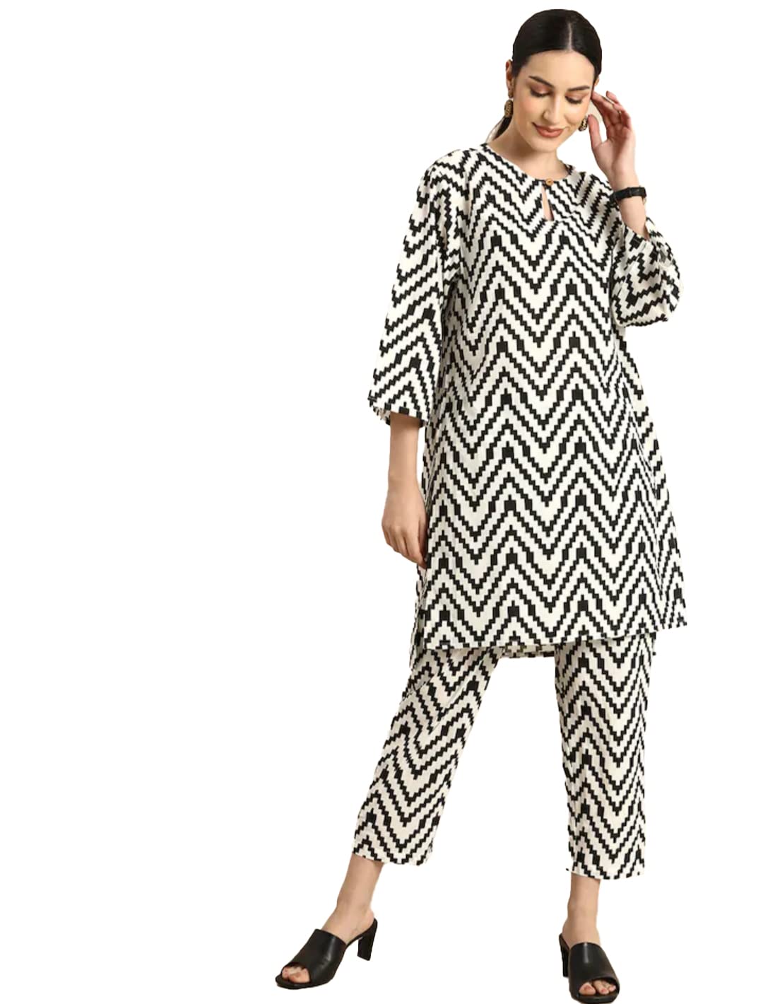 FCV Women's Cotton Blend Chevron Printed kurta with Pant Set | Kurta Set for Women White