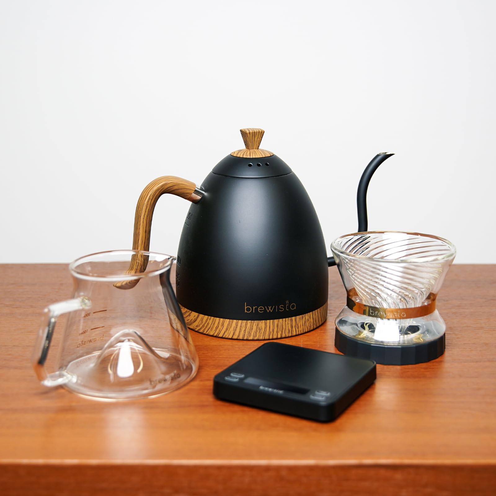 Amazon | Brewista Artisan 電気グースネックケトル、LCDパネル付き