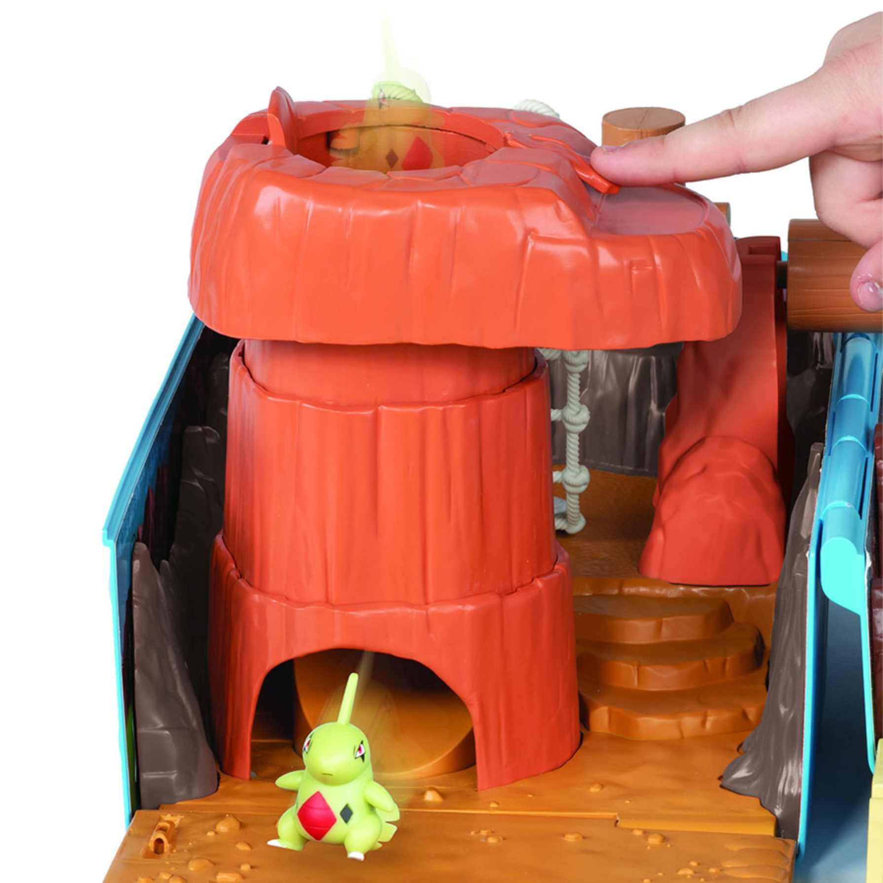 Bizak Playset Deserto Pokemon Transformable, Playset per giocare con tutti i tuoi Pokemon, include trappole nascoste e zone esclusive (63222836)