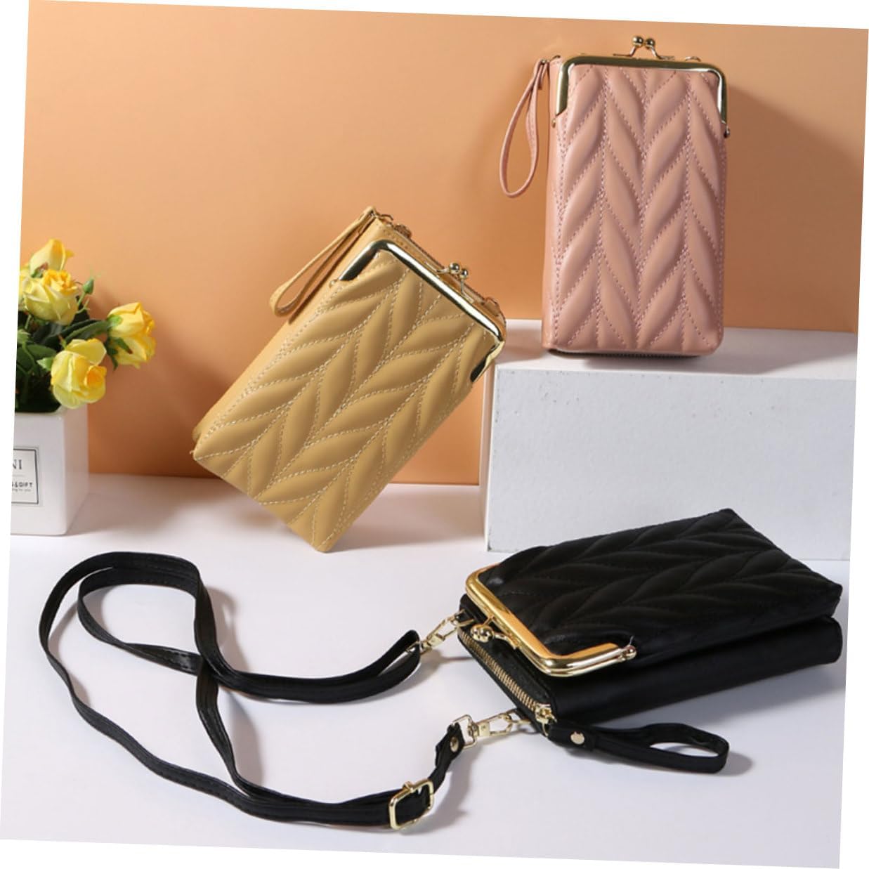 Women’s Outdoor Crossbody Phone Bag with Zipper, Black Single-shoulder Messenger Pouch for Card Storage and Mobile Phone, Casual Vertical Small Wallet for Travel and Everyday Use