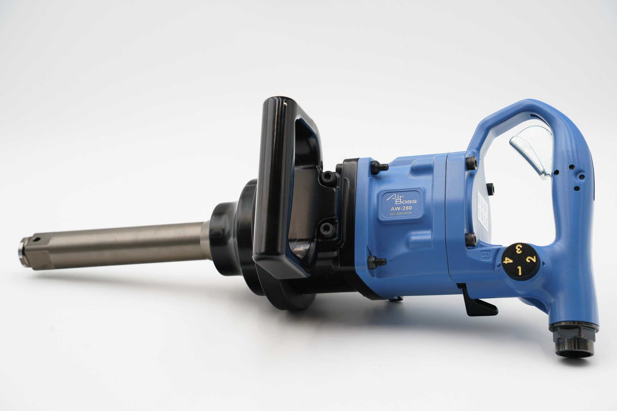 Airboss AW-280GL 1" 16LBS US Germany Award Winning Lightweight Air Impact Wrench 6" Shaft 2200 ft-lb Nut Busting Torque Weighs 16.1 lbs Twin Hammer Magnesium Alloy Design