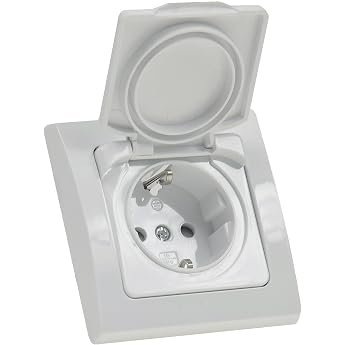 ChiliTec Unterputz-Steckdose Delphi IP44 Wei
