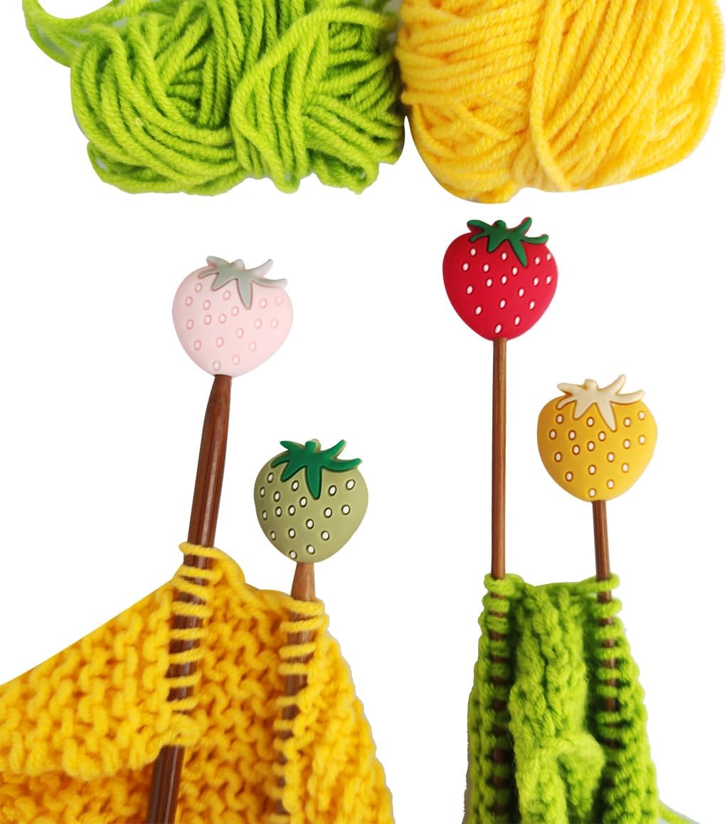 Toeloioh Knitting Needle Stoppers，Cartoon Animal Needle Point Protectors, Cute Strawberry Knitting End Caps, Knitting Accessories and Gadgets (red)