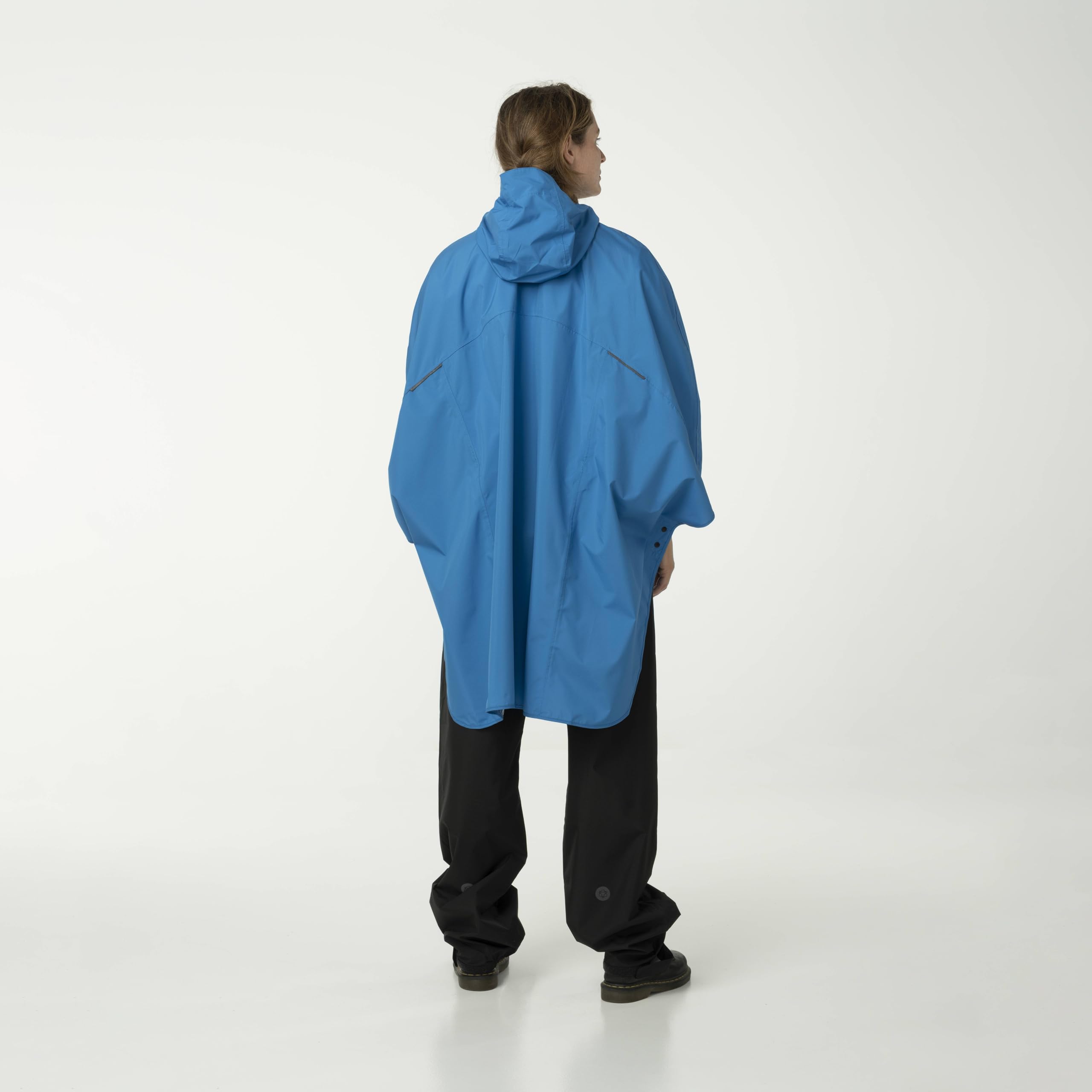 AGU Essential Grant - Poncho impermeabile e antivento, riflettente, 100% poliestere riciclato, unisex, taglia unica