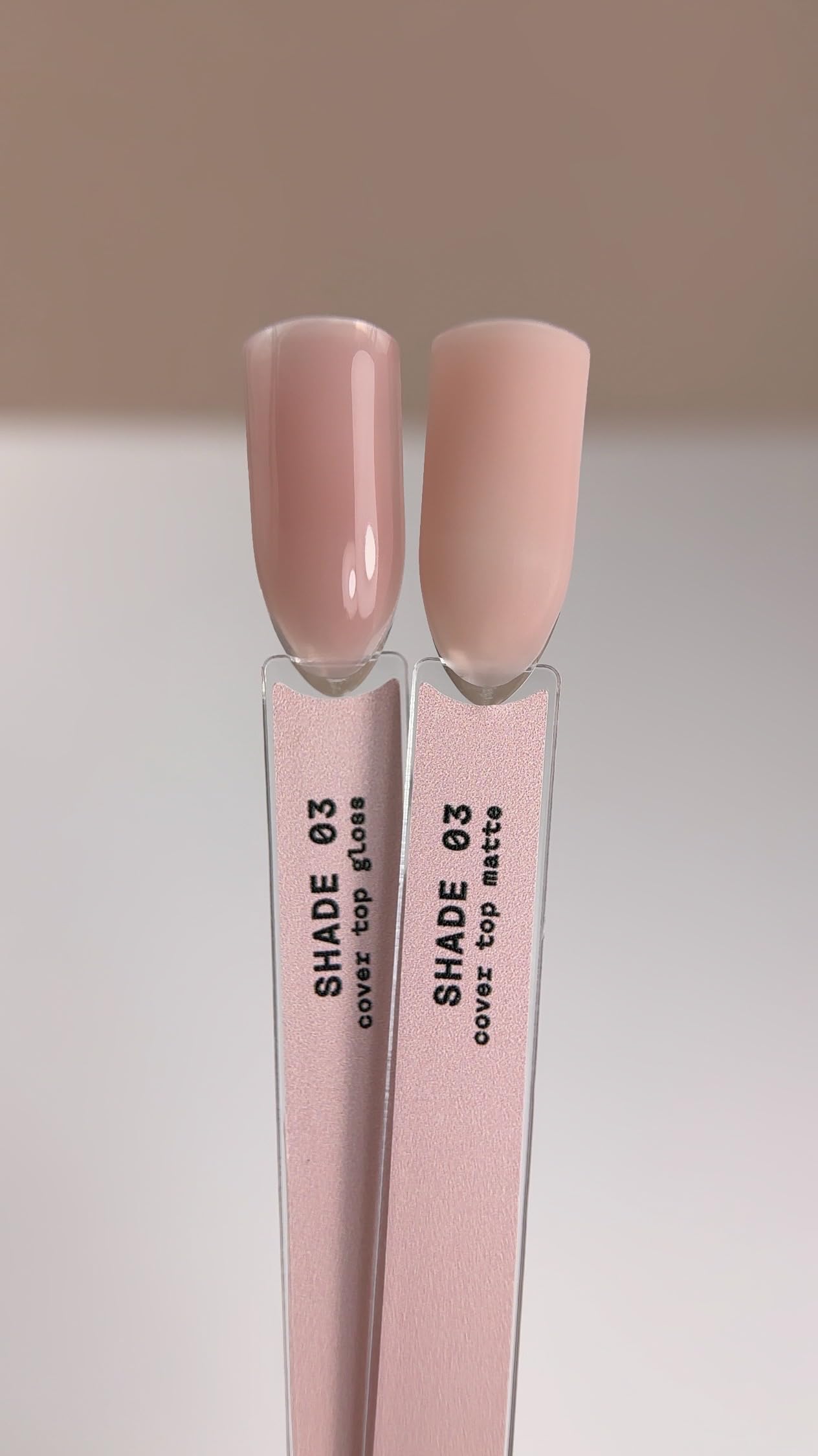 BIBLIOTEKA Top Coat Cover Gloss. Top de Camuflaje brillante. Translucido. Serie TWINS, 10 ml x 8 unid (Colección Completa)