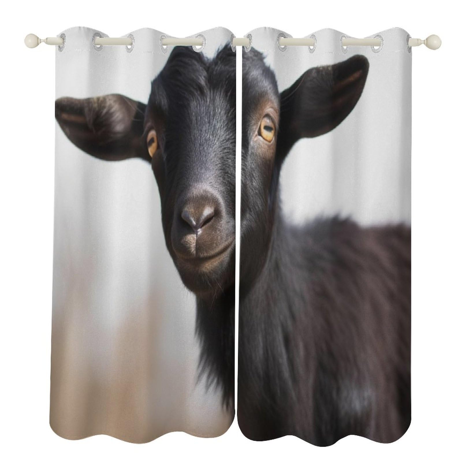 Rideaux occultants de salon motif chèvre noire pour une ambiance cosy à la maison