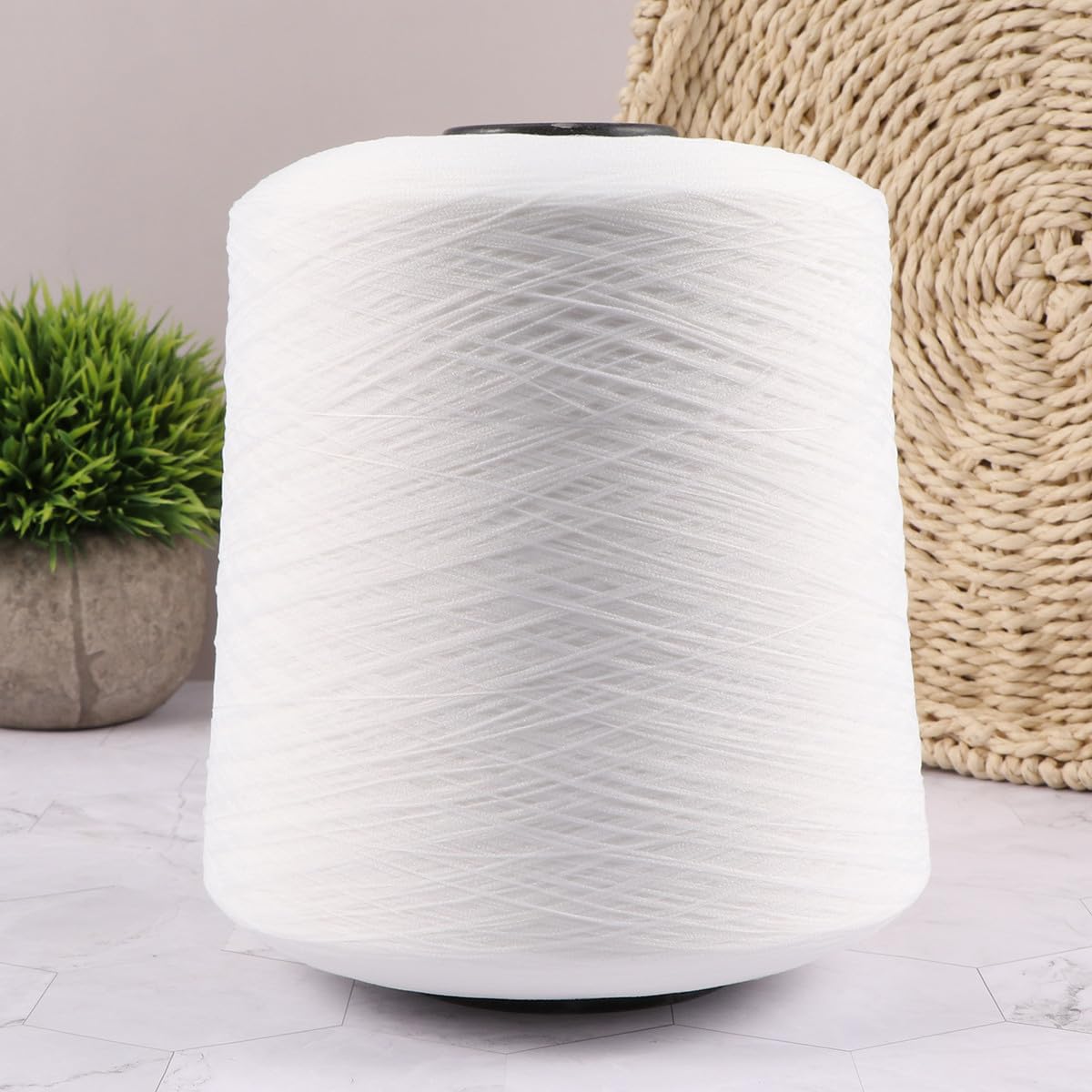 Hemobllo Hilo de Coser white de Dacrón y Plástico 150d, Resistente Buena Sujeción, Adecuado para Coser Ropa y Vestidos, Paquete de 2 Rollos