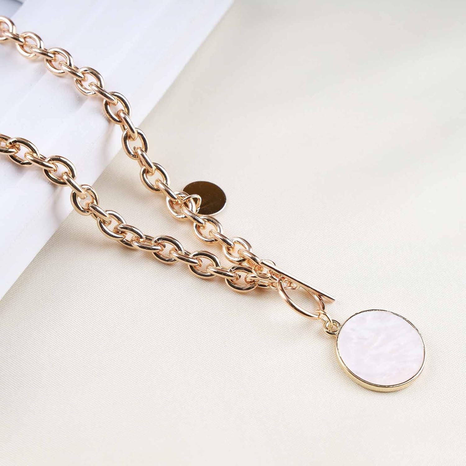 Bohemian Disc Coin Choker Necklace Round Pearl Shell Pendant Necklace Gold Mother of Pearl Necklace Coin Paperclip Link Chain Necklace Jewelry for Women Gifts - Image 6