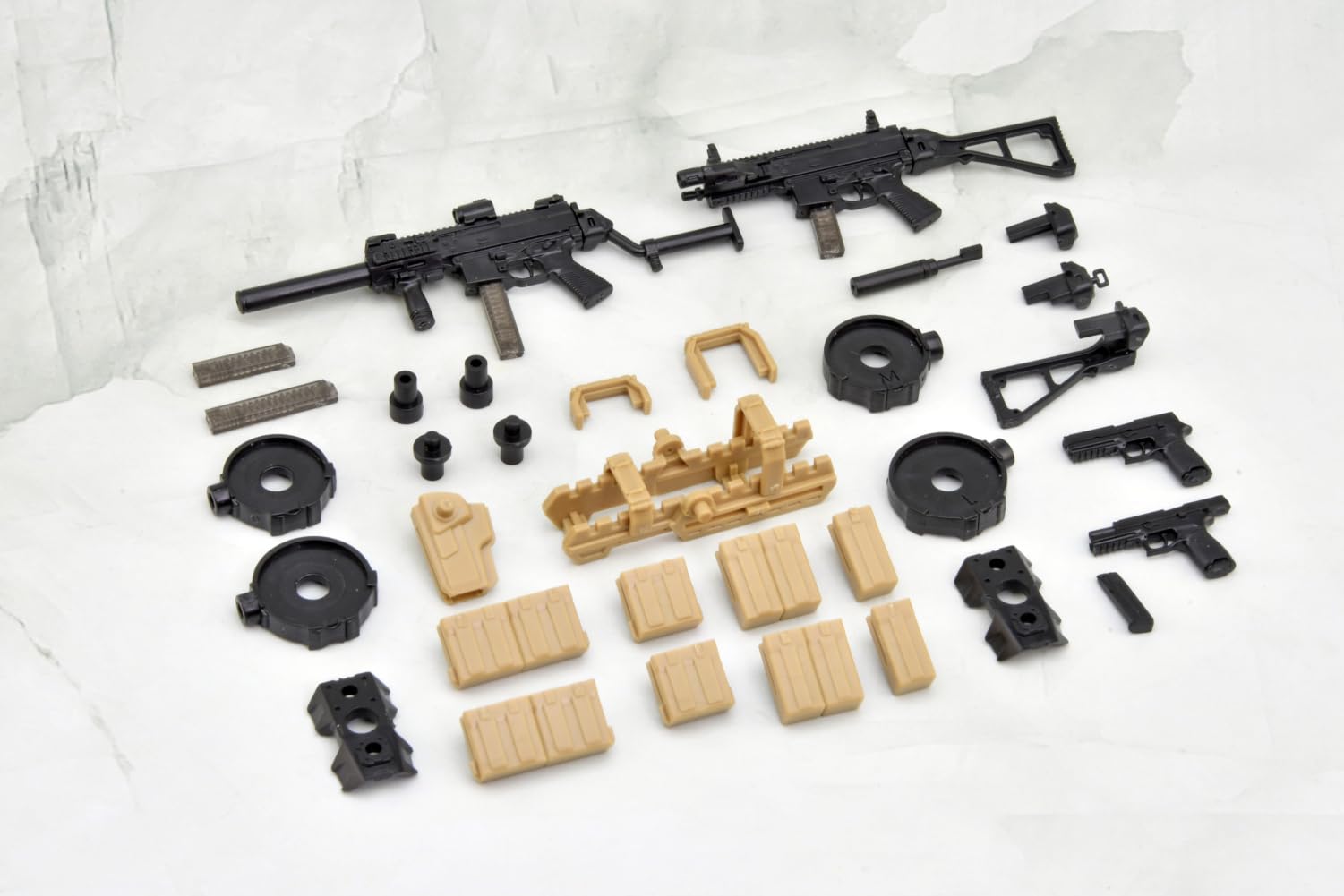 リトルアーモリー「銃器いろいろ(C)セット」～未組立10点 Amazon | トミーテック 1/12 リトルアーモリー LA-MD02 メガミデバイス