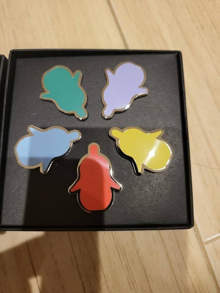 LOVOTピンズ5色セット Amazon.co.jp: LOVOT ラボット ピンズ 5色セット ピンバッチ