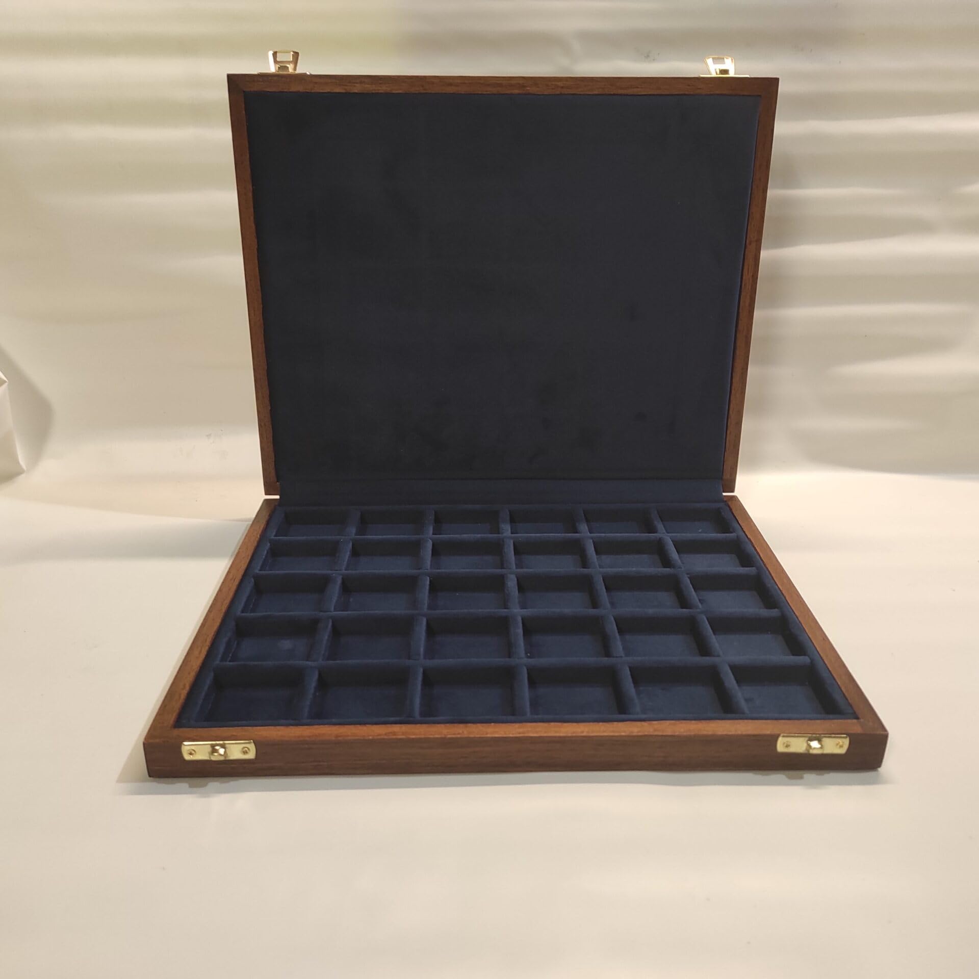 Caja para Monedas y medallas Antiguas peritadas, Expositor de Madera Maciza y Terciopelo para numismática, Compartimentos y Color Personalizables