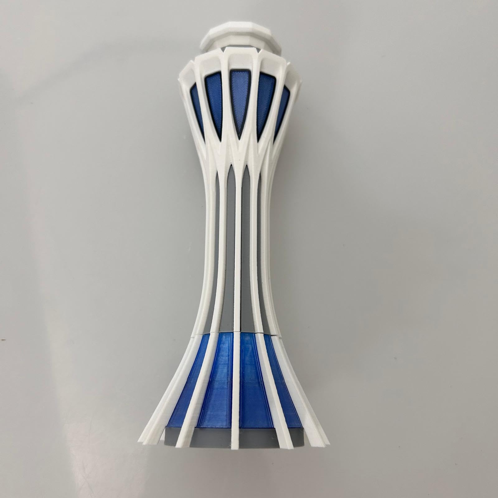 Modello 1/400 della torre dell'aeroporto Modello di scala che costruisce il materiale da collezione dei pp della decorazione del paesaggio della decorazione degli aerei adatto
