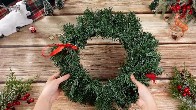 Amazon.com: Janinka 6 Pcs Christmas Wreath for Windows 11.8 Inch