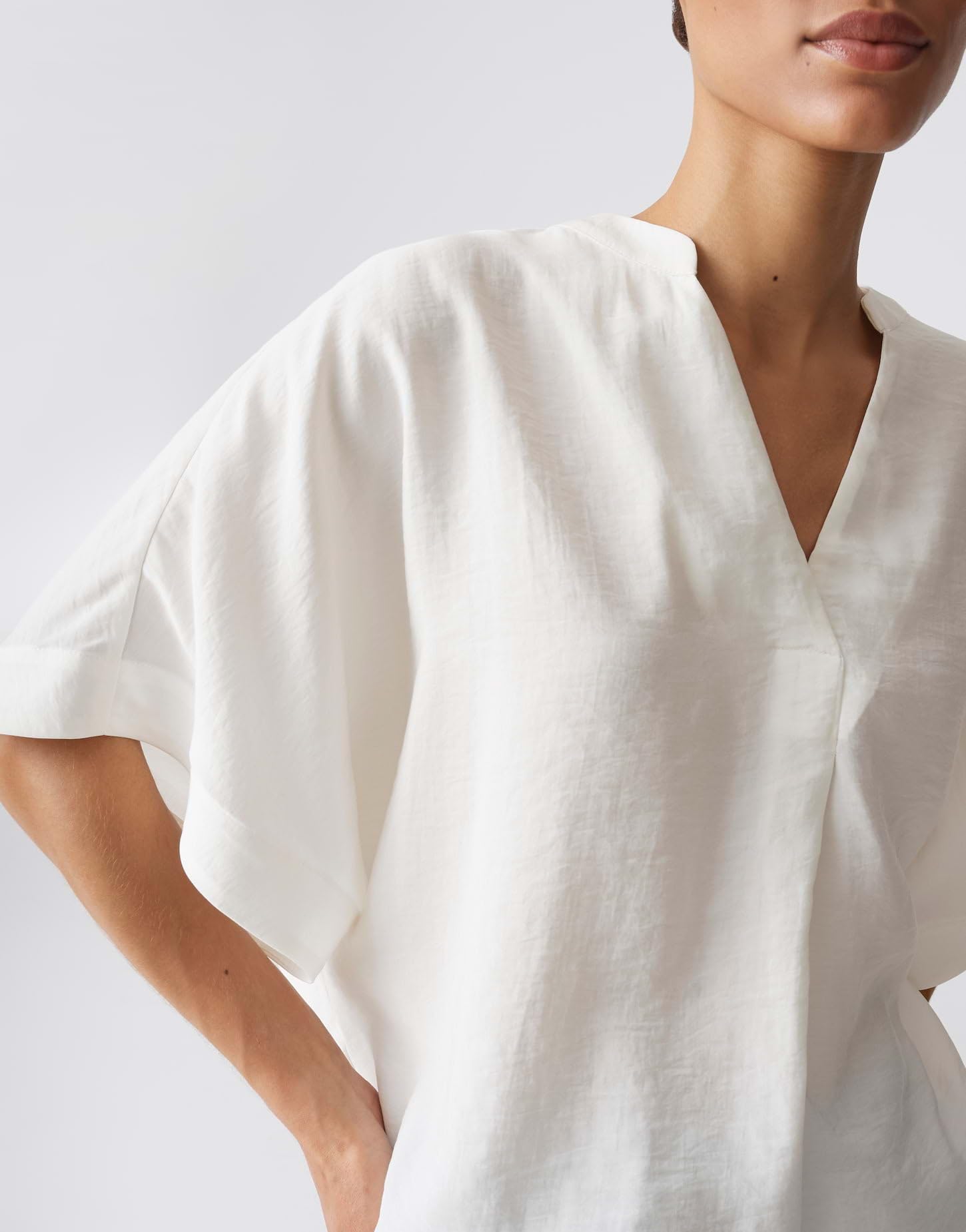 OPUS Damen Kurzarmbluse | Oversized geschnittene Cape Bluse im Cottonmodal Mix