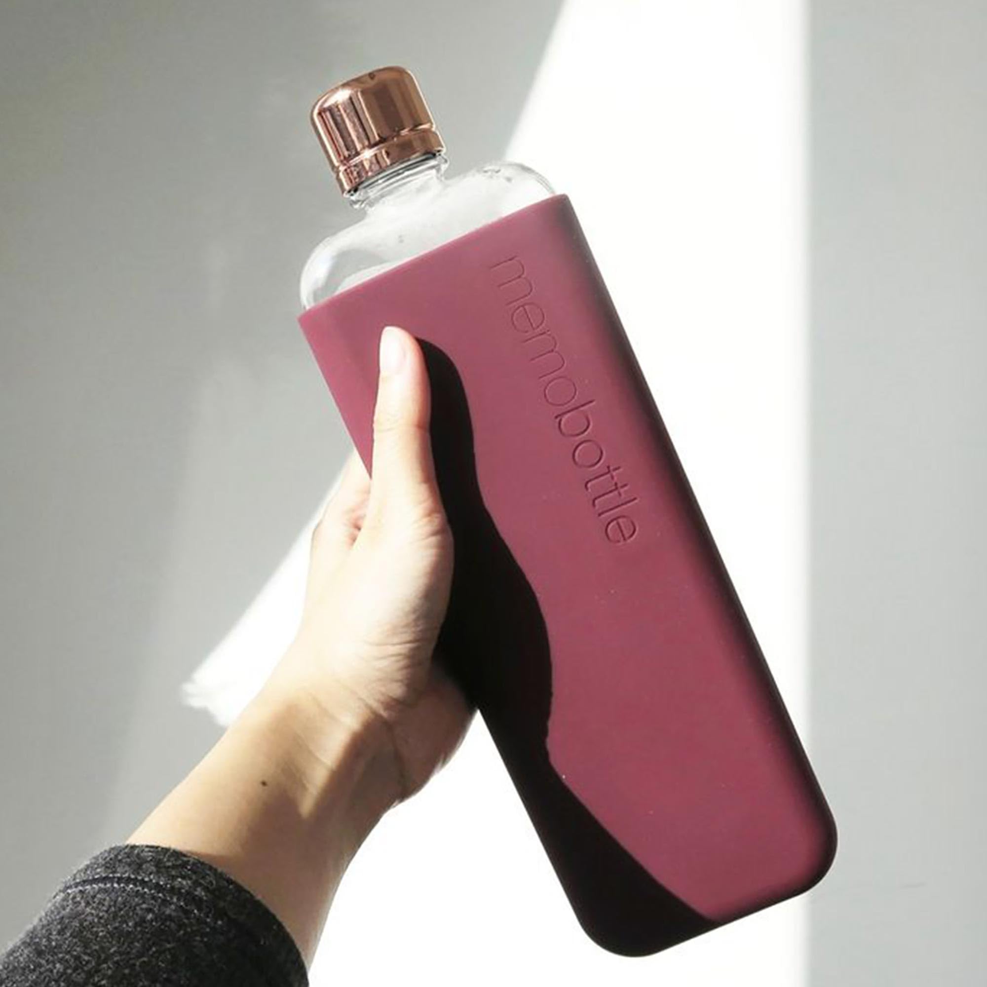 memobottle Memonbottle™ Slim Manicotto in Silicone - Prugna selvatica | Accessorio per la gamma Original Migliora Presa, Durata & Isolamento | Ideale per Palestra e Viaggio