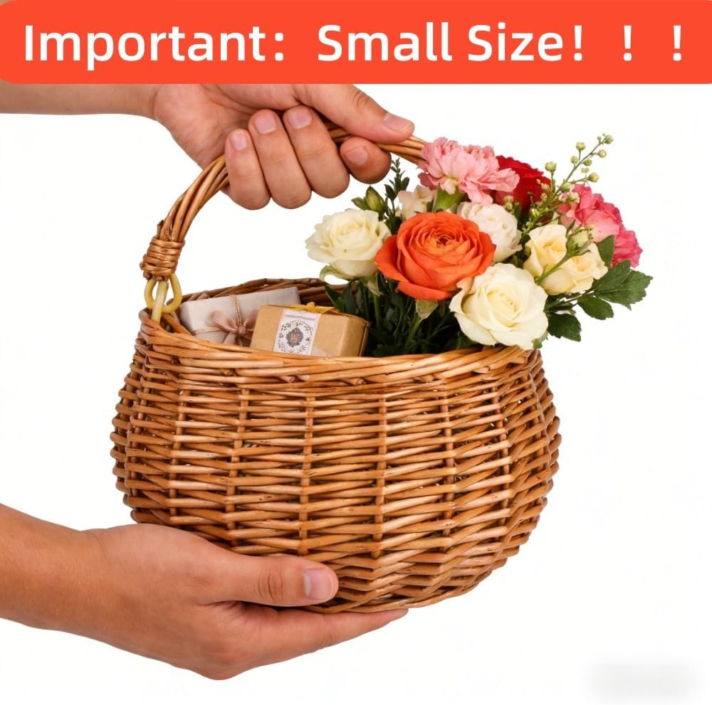Small Gift Wicker Picnic Basket with Handle, Willow Flower Girl Basket for Wedding, Easter Basket,Mini and Cute Wicker Storage Basket，Home and Garden Decor.Natural Color