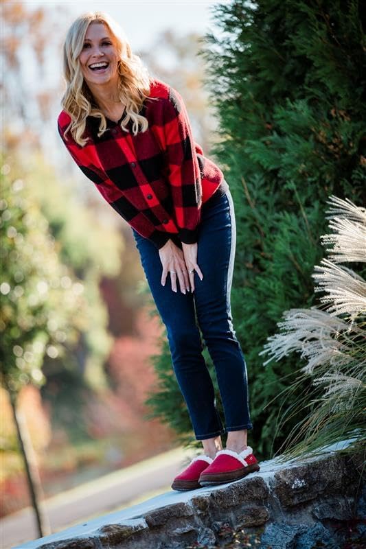 Acorn Women's Camden Recycled Moccasin Slippers with Berber lining - Image 2