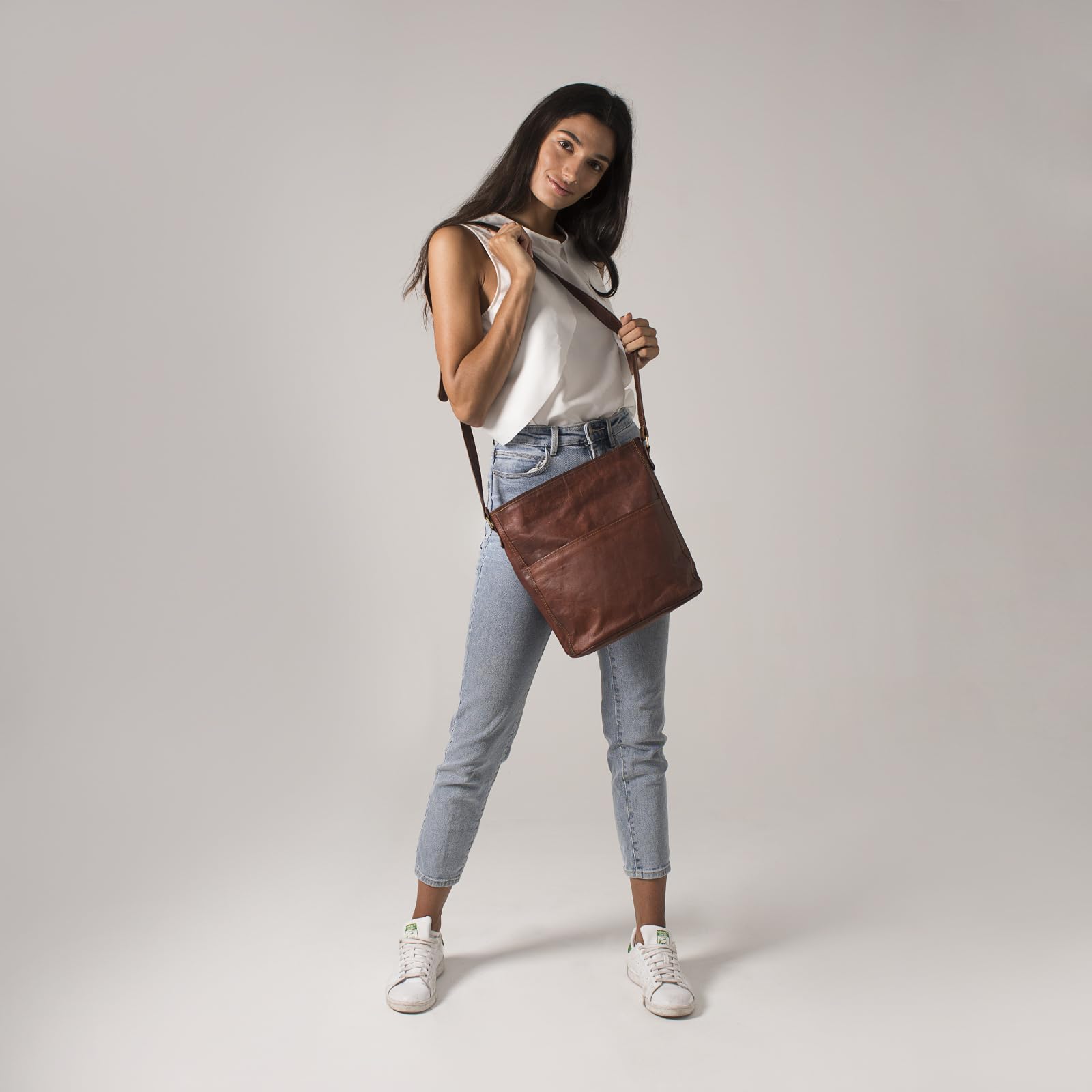 LEABAGS Nicola bolso de mujer de cuero genuino en look vintage I bolso de hombro I bolso de cuero I bolso bandolera